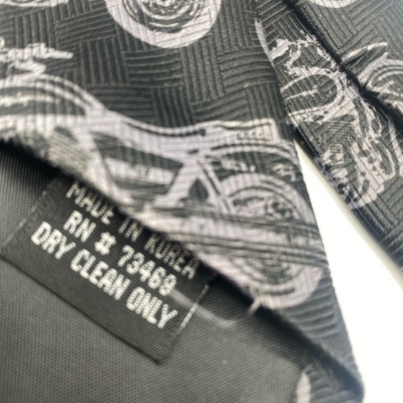 Looney Tunes Tie Mens 4x60 Black Taz Bikelife Edgy Bikercore Fun Bad Vintage - Picture 7 of 7